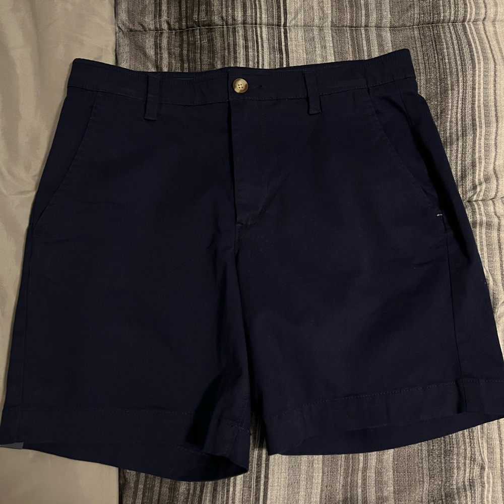 Crown and ivy navy blue shorts 32in waist